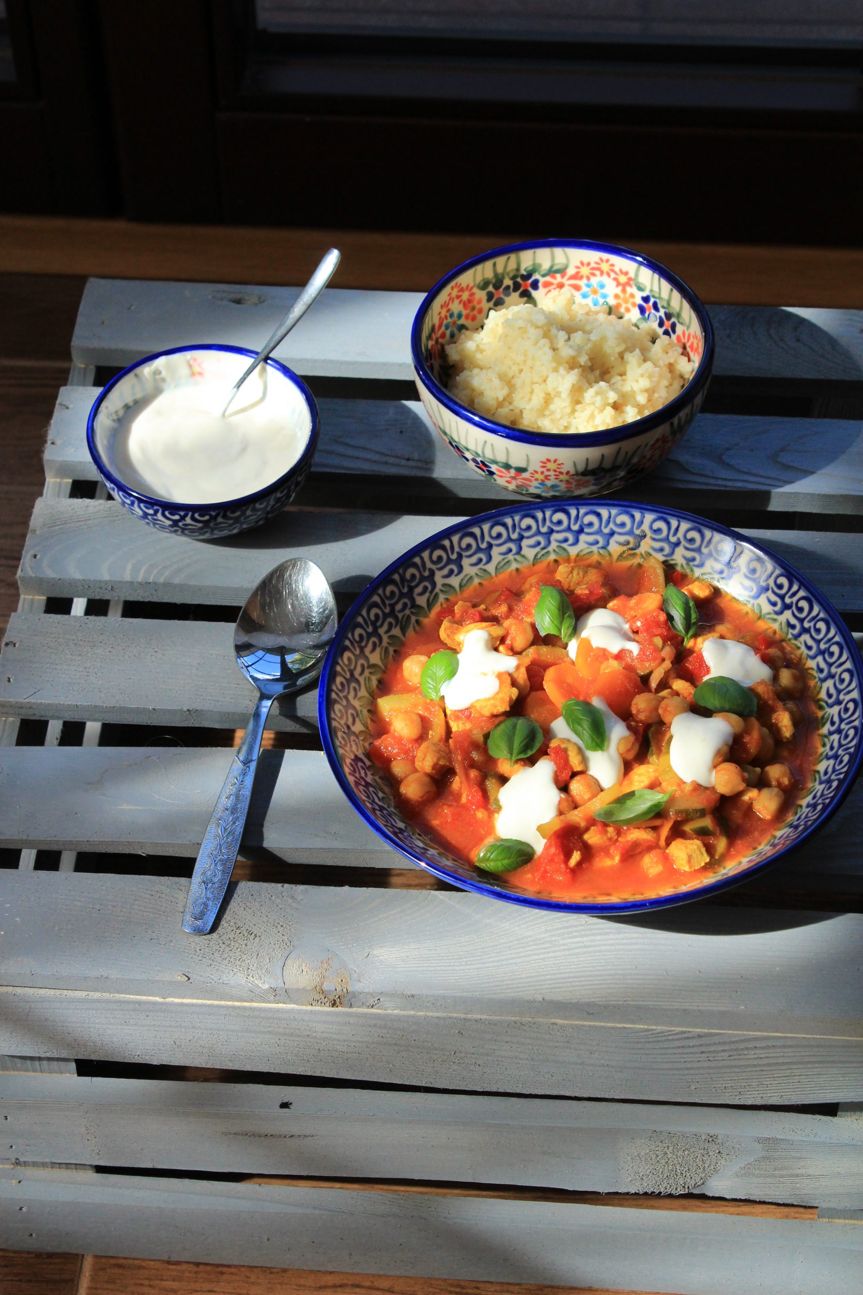 Tagine z kurczakiem i warzywami creative in kitchen